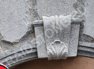 RAIDSTONE - Замковый камень на фасаде