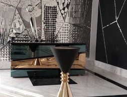 Журнальный столик из черного мрамора с золотом