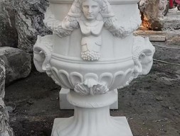 Мраморное кашпо белое