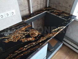 Столешница из гранита Black Fusion для кухонной мебели