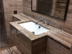 Столешница для подвесной раковины из травертина Сильвия